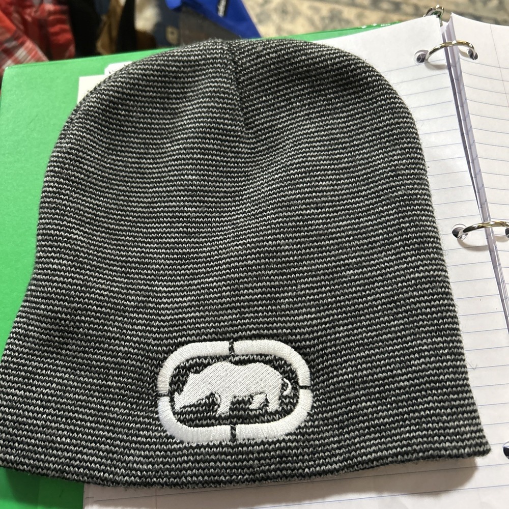 Ecko Unltd‎ Grey Knit Beanie Men's One Size NWT